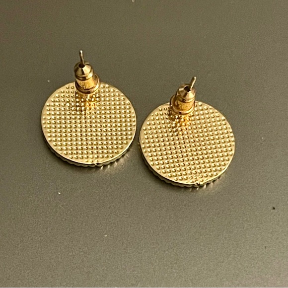 CHANEL Button Earrings - Picture 4 of 5